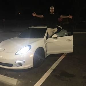 Meet your Posher, Amar